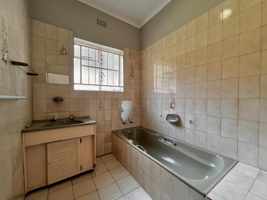 4 Bedroom Property for Sale in Safari Gardens North West